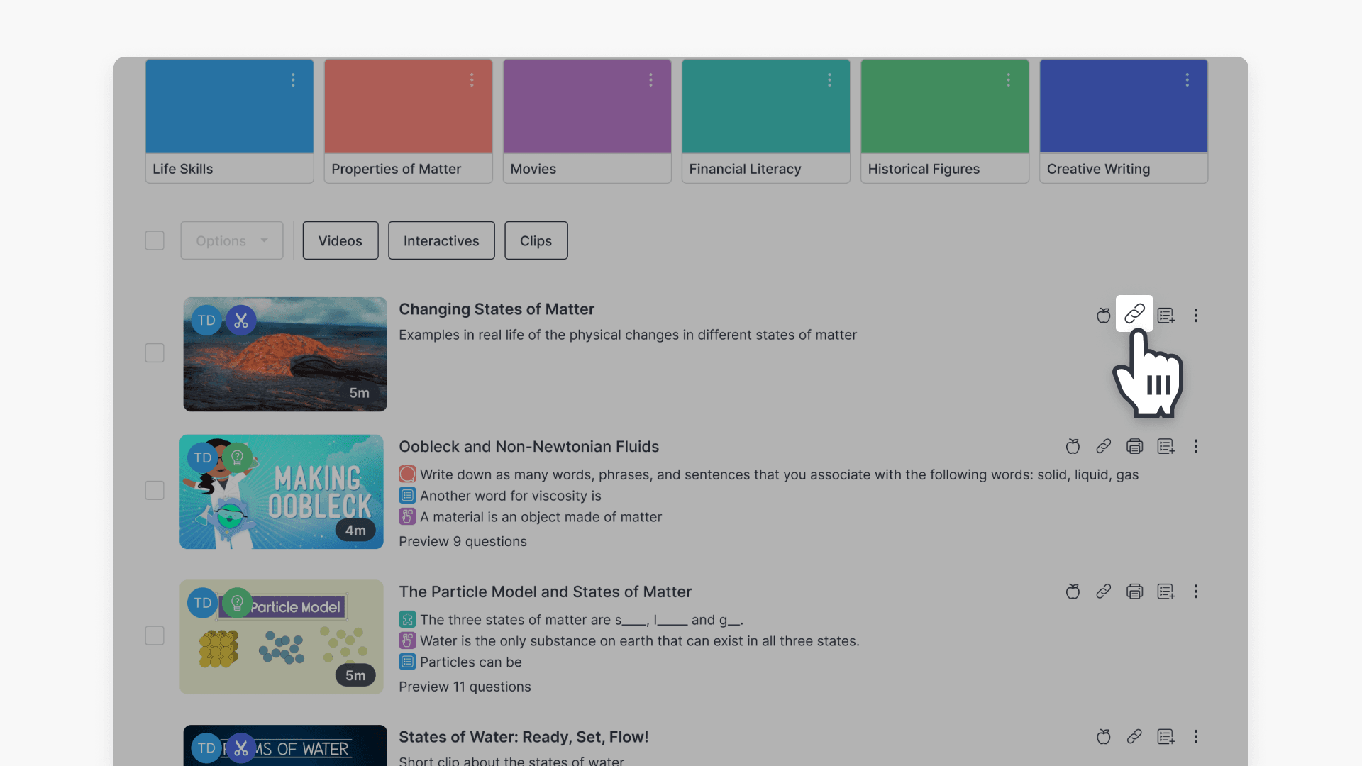 Cursor hovering over share icon